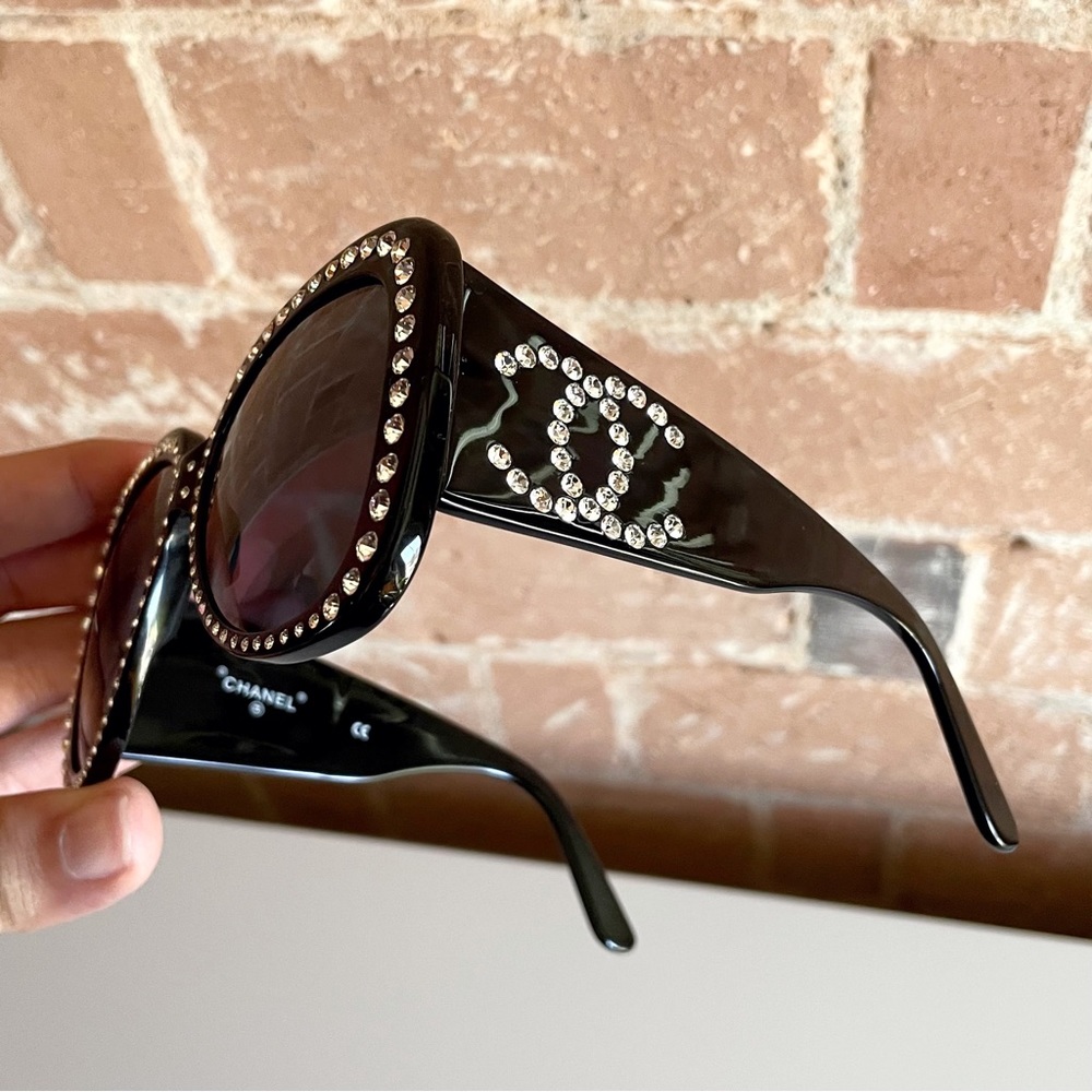 CHANEL Black Sunglasses with Silver Accents - Picture 9 of 12